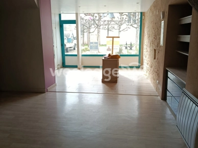 Maison à vendre 2 pièces de 90 m² à Saint-Gaultier