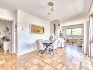 Appartement à vendre 3 pièces de 72 m² à Garches