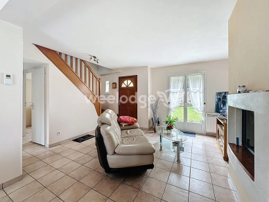 Maison à vendre 5 pièces de 99 m² à Condécourt