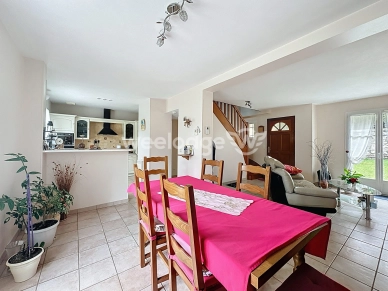 Maison à vendre 5 pièces de 99 m² à Condécourt