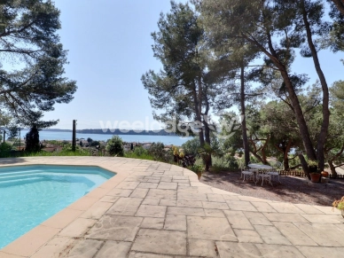 Maison à vendre 4 pièces de 127 m² à Saint-Chamas