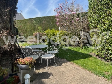 Maison à vendre 6 pièces de 163 m² à Lyons-la-Forêt