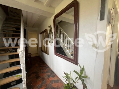 Maison à vendre 6 pièces de 163 m² à Lyons-la-Forêt