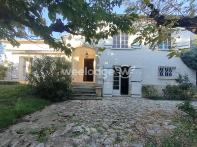 Maison à vendre 5 pièces de 140 m² à Carpentras