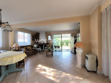 Maison à vendre 7 pièces de 231 m² à Conflans-Sainte-Honorine