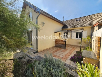 Maison à vendre 6 pièces de 104 m² à Conflans-Sainte-Honorine