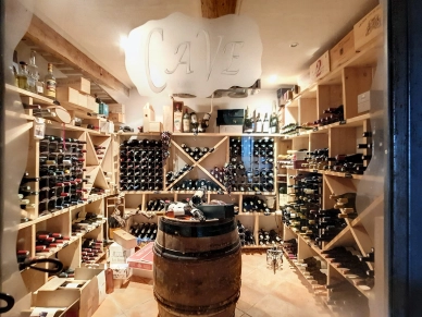 Maison à vendre 10 pièces de 558 m² à Saint-Chamas