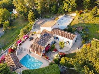 Maison à vendre 7 pièces de 168 m² à Mandelieu-la-Napoule