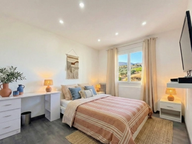 Maison à vendre 7 pièces de 168 m² à Mandelieu-la-Napoule