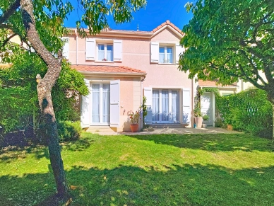 Maison à vendre 6 pièces de 96,16 m² à Éragny