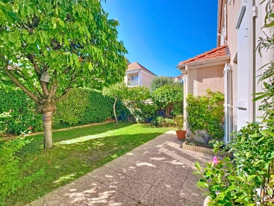 Maison à vendre 6 pièces de 96,16 m² à Éragny