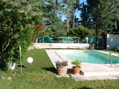 Maison à vendre 6 pièces de 180 m² à Saint-Martin-de-la-Brasque