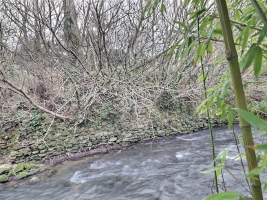 Maison à vendre 6 pièces de 128 m² à Cornillon-Confoux