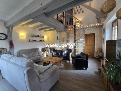 Maison à vendre 7 pièces de 153 m² à Chauffours