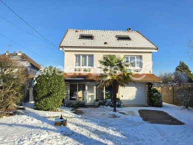 Maison à vendre 6 pièces de 134 m² à Conflans-Sainte-Honorine