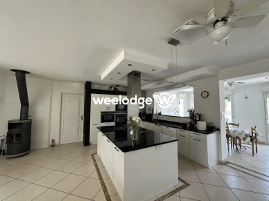 Maison à vendre 7 pièces de 184,22 m² à Colomiers