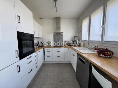 Maison à vendre 5 pièces de 88,67 m² à Achères