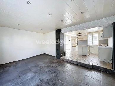 Maison à vendre 3 pièces de 61 m² à Chanteloup-les-Vignes