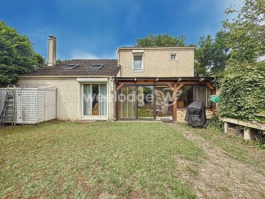 Maison à vendre 6 pièces de 118,64 m² à Éragny