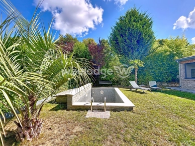 Maison à vendre 7 pièces de 310 m² à Éragny