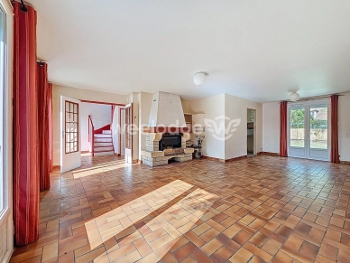 Maison à vendre 7 pièces de 125 m² à Éragny