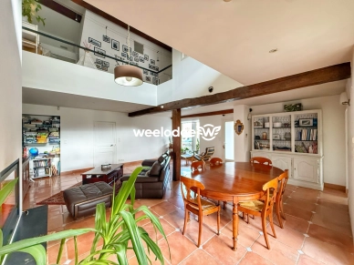 Maison à vendre 7 pièces de 224,78 m² à Colomiers