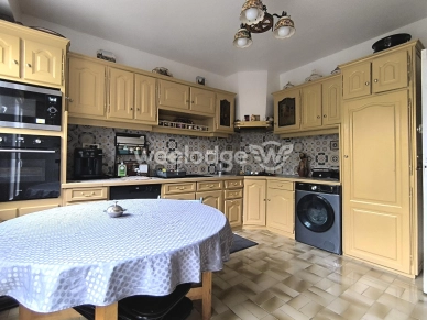 Maison à vendre 6 pièces de 150 m² à Conflans-Sainte-Honorine