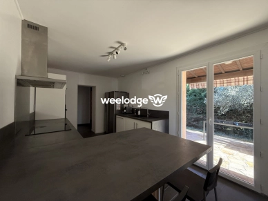 Maison à vendre 6 pièces de 147 m² à Pechbonnieu