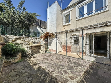 Maison à vendre 6 pièces de 115 m² à Chanteloup-les-Vignes