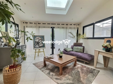 Maison à vendre 5 pièces de 156 m² à Saint-Chamas