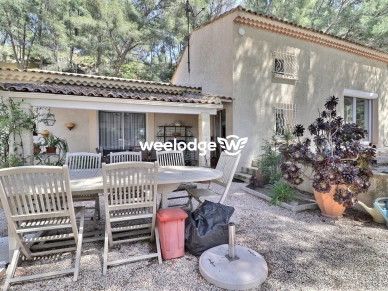 Maison à vendre 4 pièces de 127 m² à Saint-Chamas