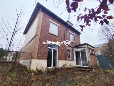 Maison à vendre 6 pièces de 157 m² à Avesnelles