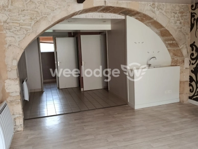 Maison à vendre 2 pièces de 90 m² à Saint-Gaultier