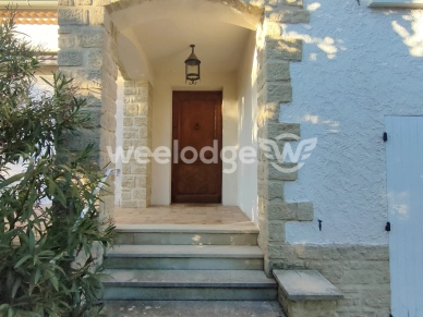 Maison à vendre 5 pièces de 140 m² à Carpentras