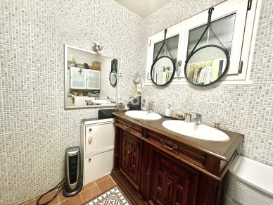 Maison à vendre 6 pièces de 110 m² à Vauréal