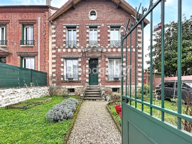 Maison à vendre 6 pièces de 122,52 m² à Conflans-Sainte-Honorine