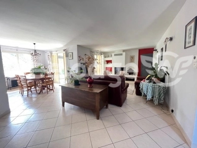 Maison à vendre 7 pièces de 132 m² à Gisors