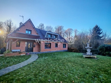 Maison à vendre 10 pièces de 261,85 m² à Auchel