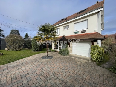 Maison à vendre 6 pièces de 134 m² à Conflans-Sainte-Honorine