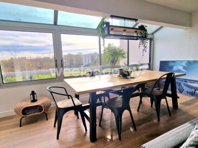 Appartement à vendre 7 pièces de 136 m² à Élancourt