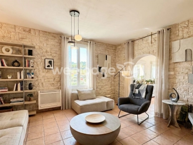 Maison à vendre 8 pièces de 155 m² à Mandelieu-la-Napoule