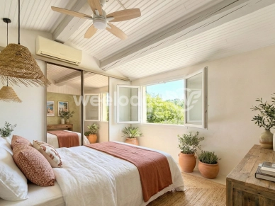 Maison à vendre 8 pièces de 155 m² à Mandelieu-la-Napoule