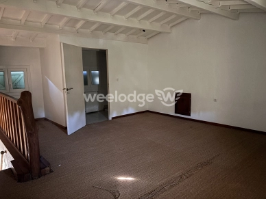 Maison à vendre 4 pièces de 135,7 m² à Jouques