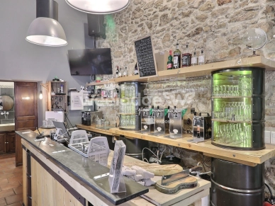 Local commercial à vendre de 300 m² à Saint-Chamas