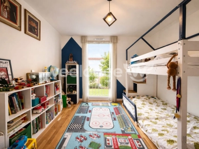 Appartement à vendre 3 pièces de 65,21 m² à Rueil-Malmaison