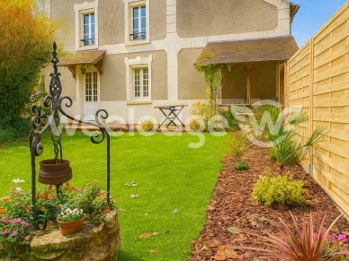 Maison à vendre 5 pièces de 90 m² à Nesles-la-Vallée