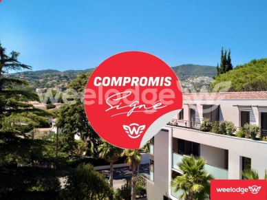 Appartement à vendre 4 pièces de 84 m² à Mandelieu-la-Napoule