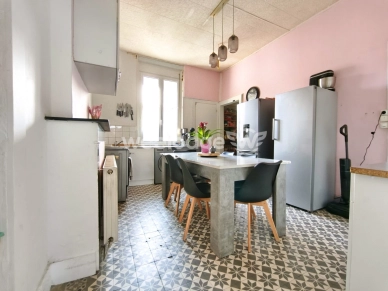 Maison à vendre 4 pièces de 93 m² à Maubeuge