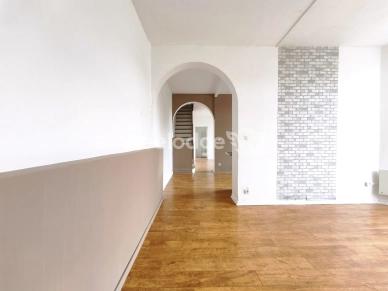 Maison à vendre 4 pièces de 85 m² à Hautmont