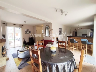 Maison à vendre 5 pièces de 104 m² à Les Mureaux